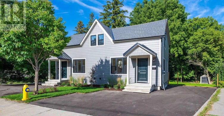 137 Clarence Street, Vaughan, ON, L4L 1L4 - 3