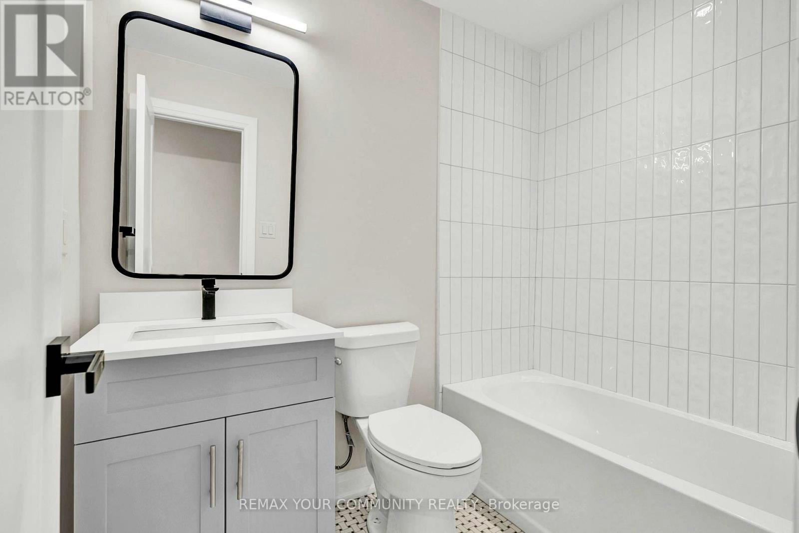 137 Clarence Street, Vaughan, ON, L4L 1L4 - 24