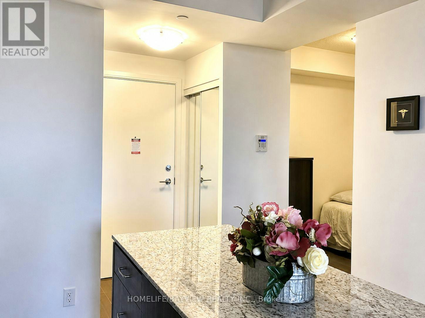 S 616-9191 Yonge Street, Richmond Hill, ON, L4C 6Z2 - 3