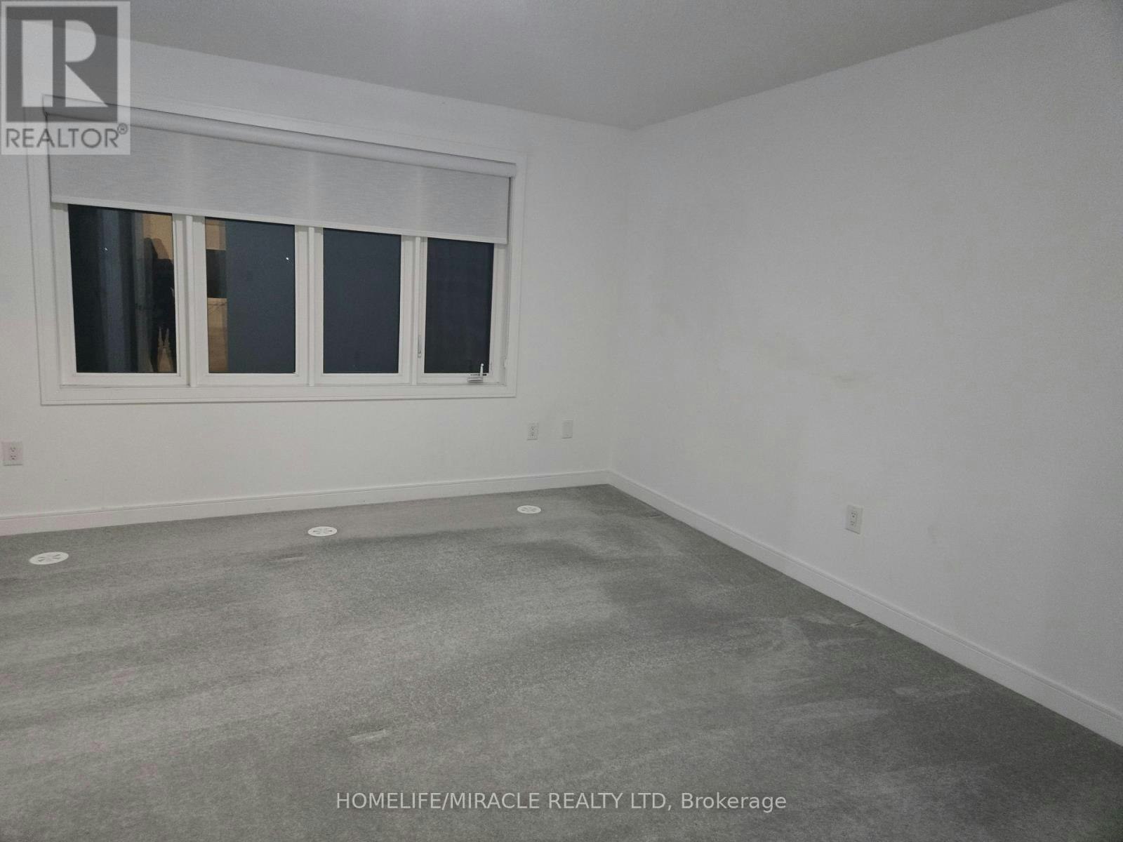 52 Blue Forest Crescent, Barrie, ON, L9J 0N3 - 2