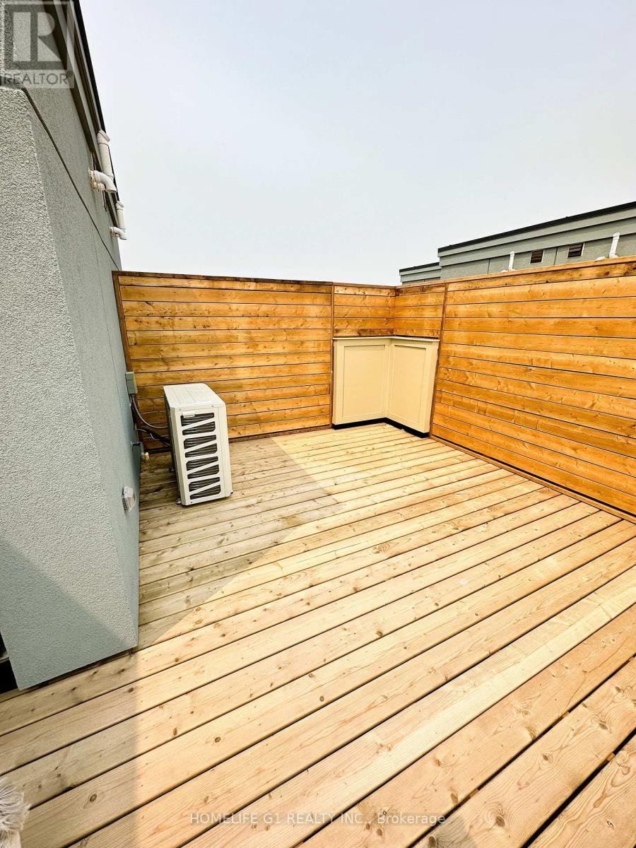 1-260 Twelfth Street, Toronto, ON, M8V 0J6 - 13