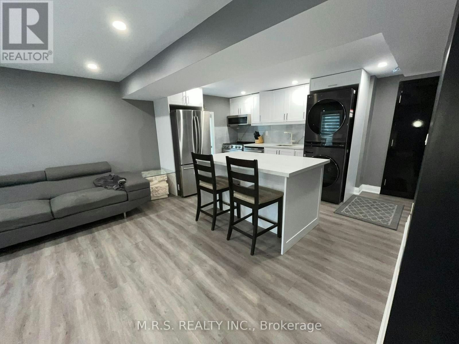 2-26 Hillcrest Avenue, Brampton, ON, L6W 1Y8 - 5
