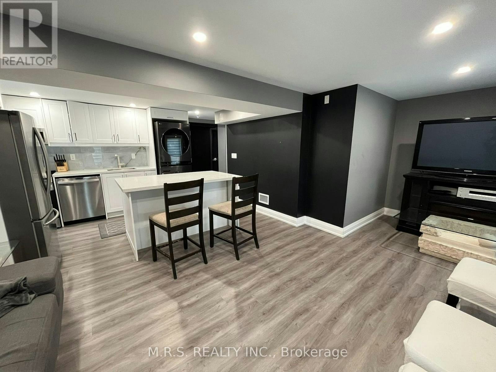2-26 Hillcrest Avenue, Brampton, ON, L6W 1Y8 - 4