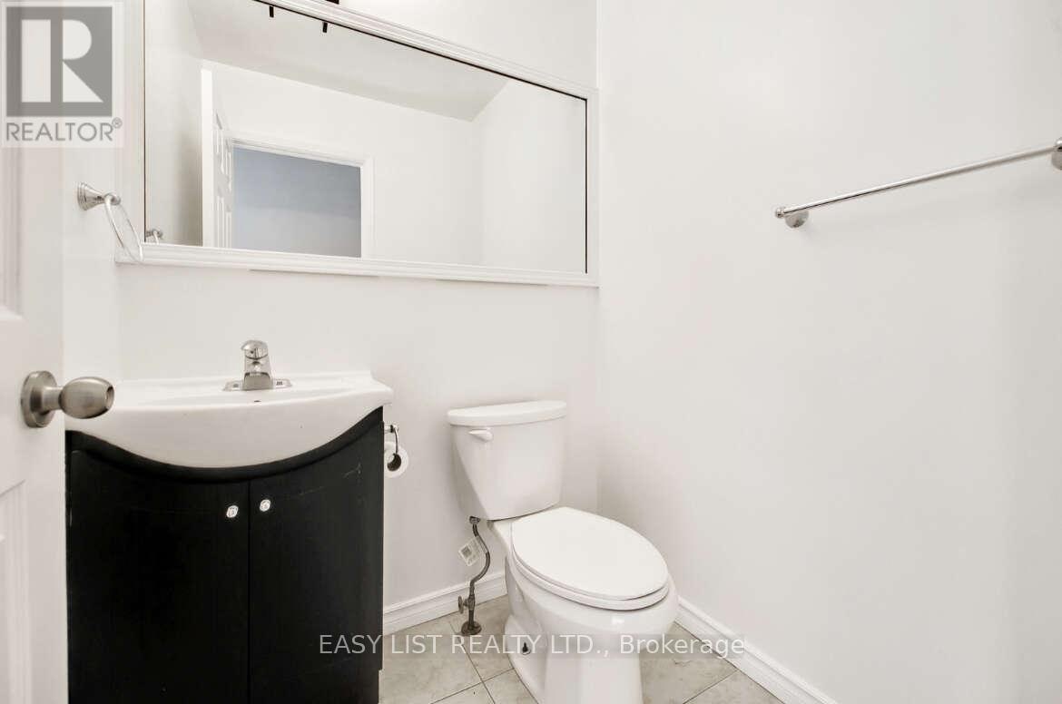 A-6530 Glen Erin Drive, Mississauga, ON, L5N 3S3 - 4