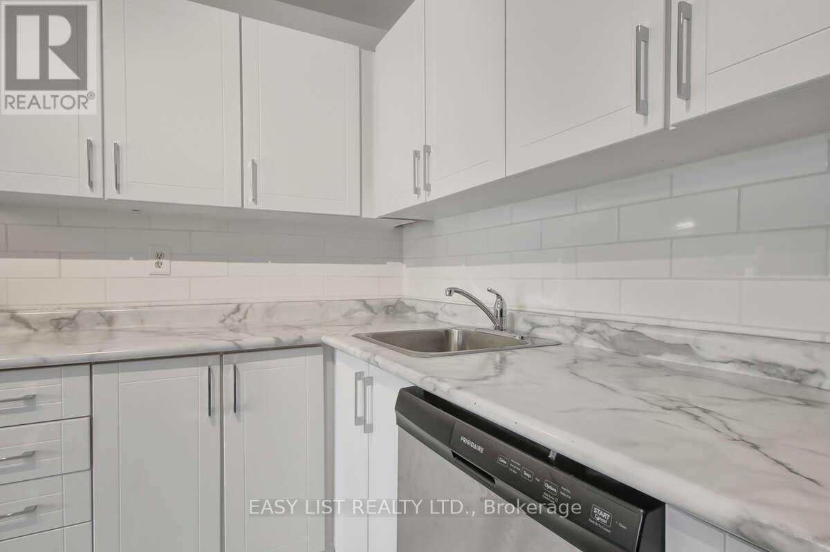 A-6530 Glen Erin Drive, Mississauga, ON, L5N 3S3 - 3