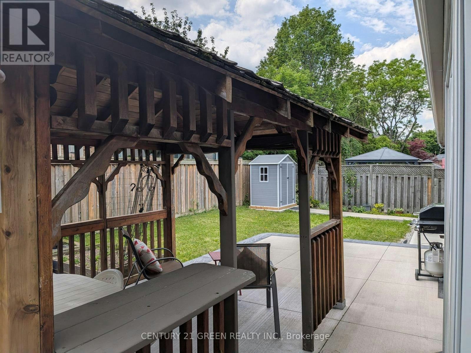 UPPER-45 Caswell Drive, Hamilton, ON, L9C 7N3 - 16
