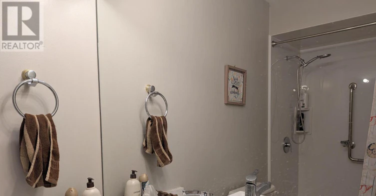 UPPER-45 Caswell Drive, Hamilton, ON, L9C 7N3 - 14
