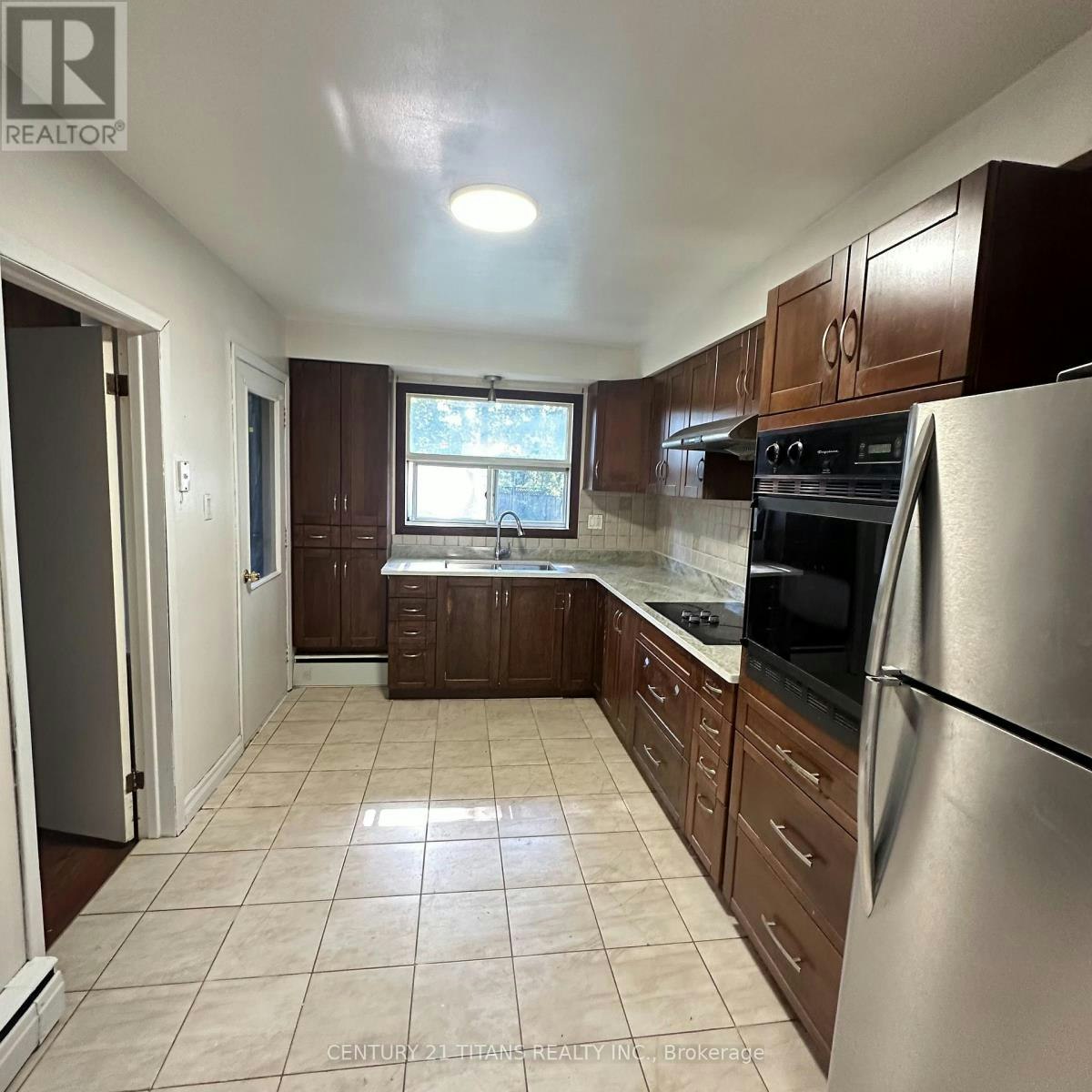 34 Watson Street, Toronto, ON, M1C 1E3 - 8