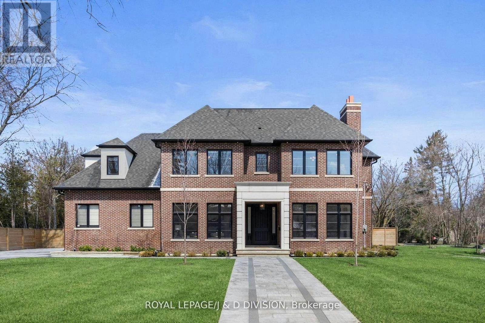 4 Pine Ridge Drive, Toronto, ON, M1M 2X3