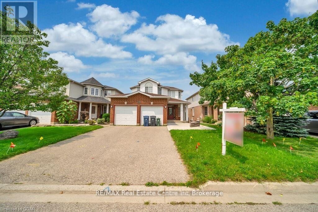 61 Moffatt Lane, Guelph, ON, N1G 5E8