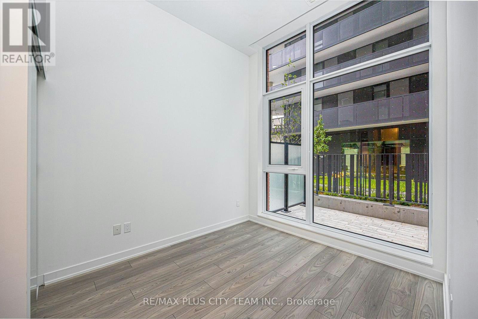 105-8 Tippett Road, Toronto, ON, M3H 0E7 - 6