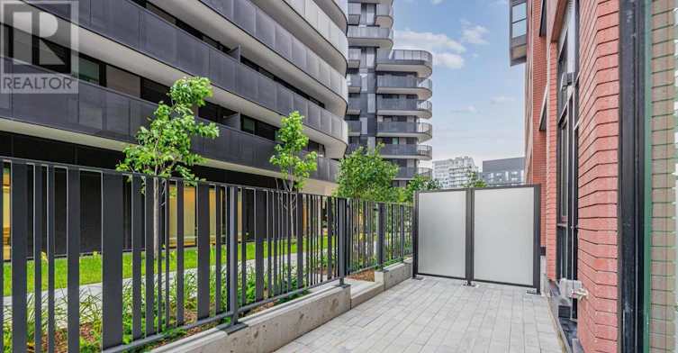 105-8 Tippett Road, Toronto, ON, M3H 0E7 - 14