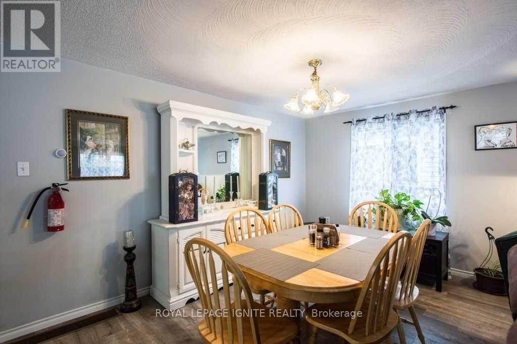 ROOM 1U-170 Hickling Trail, Barrie, ON, L4M 5T8 - 4
