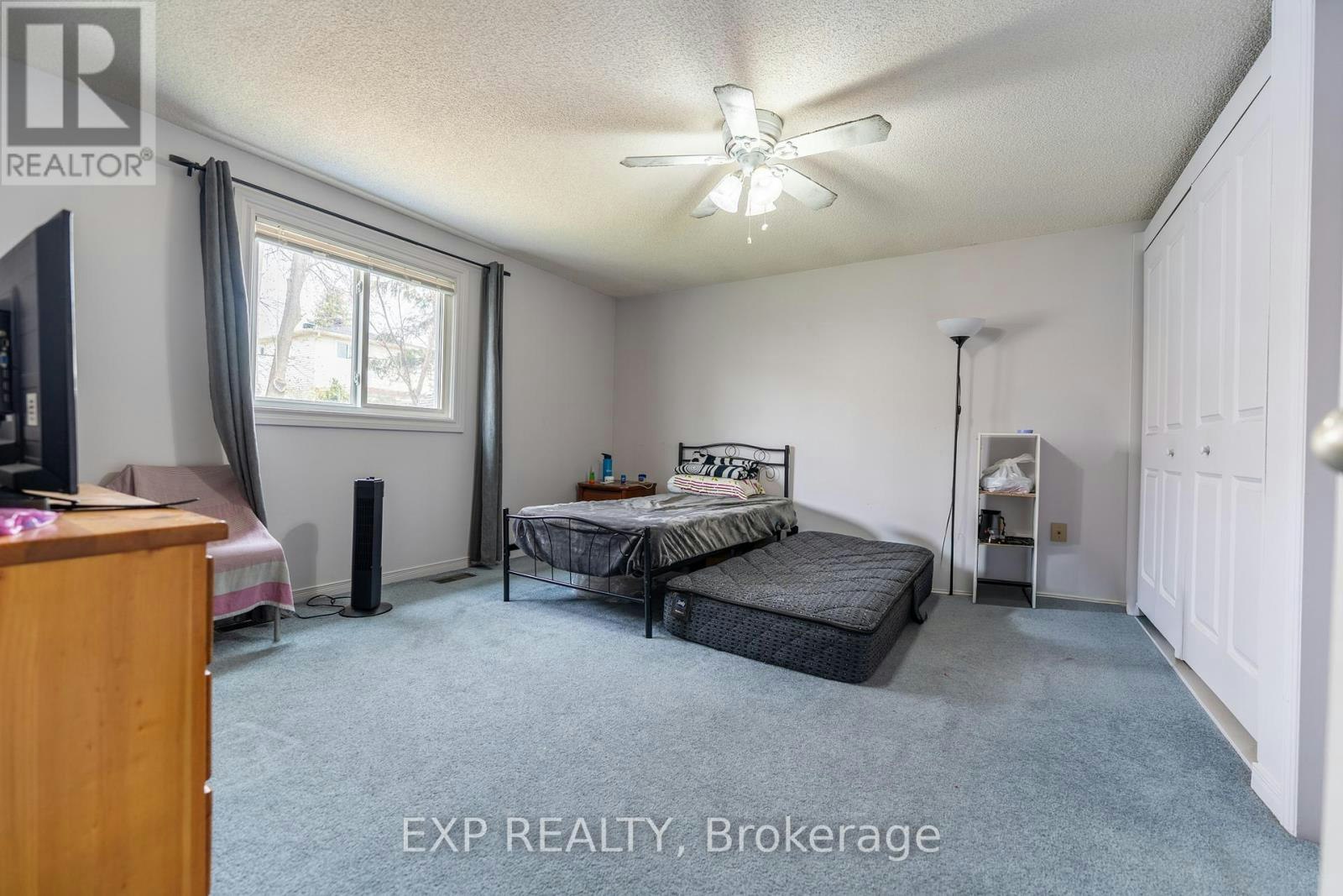 6 Hickling Trail, Barrie, ON, L4M 5V7 - 12