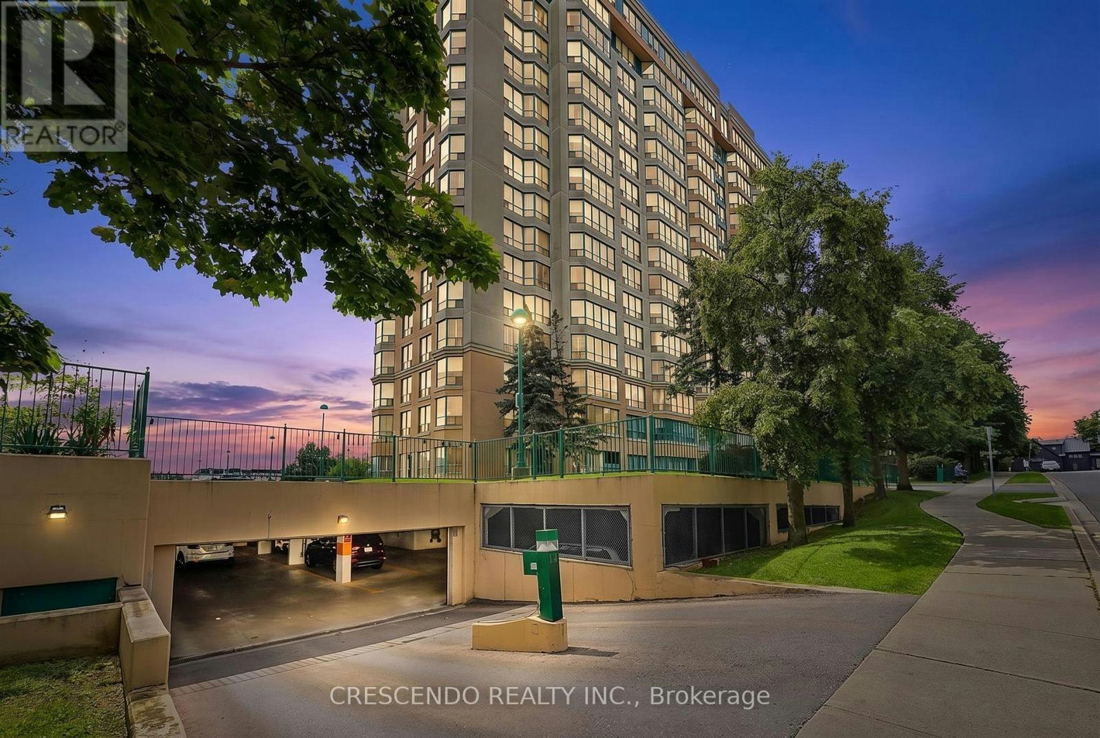 201-100 Millside Drive, Milton, ON, L9T 5E2