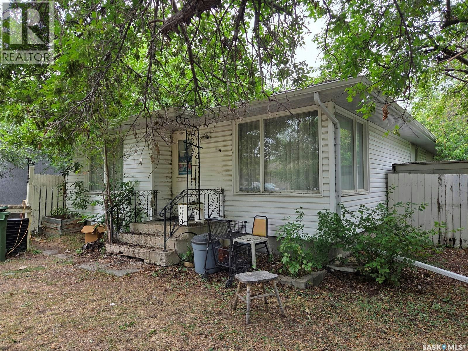 400 Cornwall Street, Regina, SK, S4R 2G8