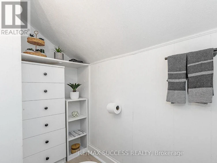 17 Dover Street, Woodstock, ON, N4S 3L7 - 26