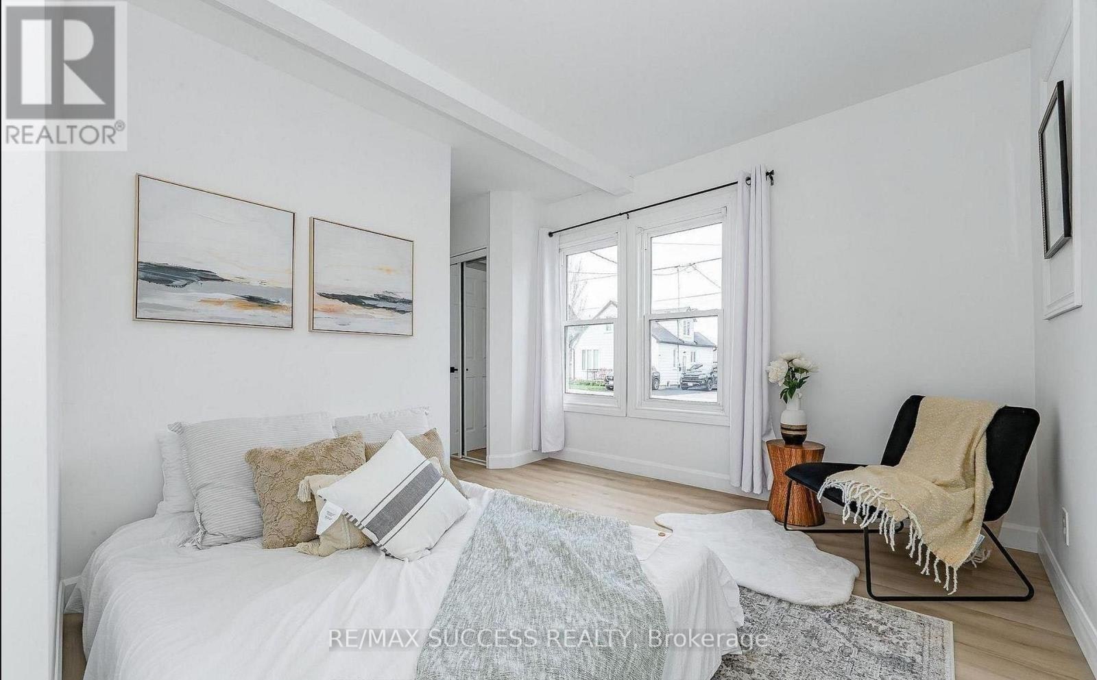 17 Dover Street, Woodstock, ON, N4S 3L7 - 17