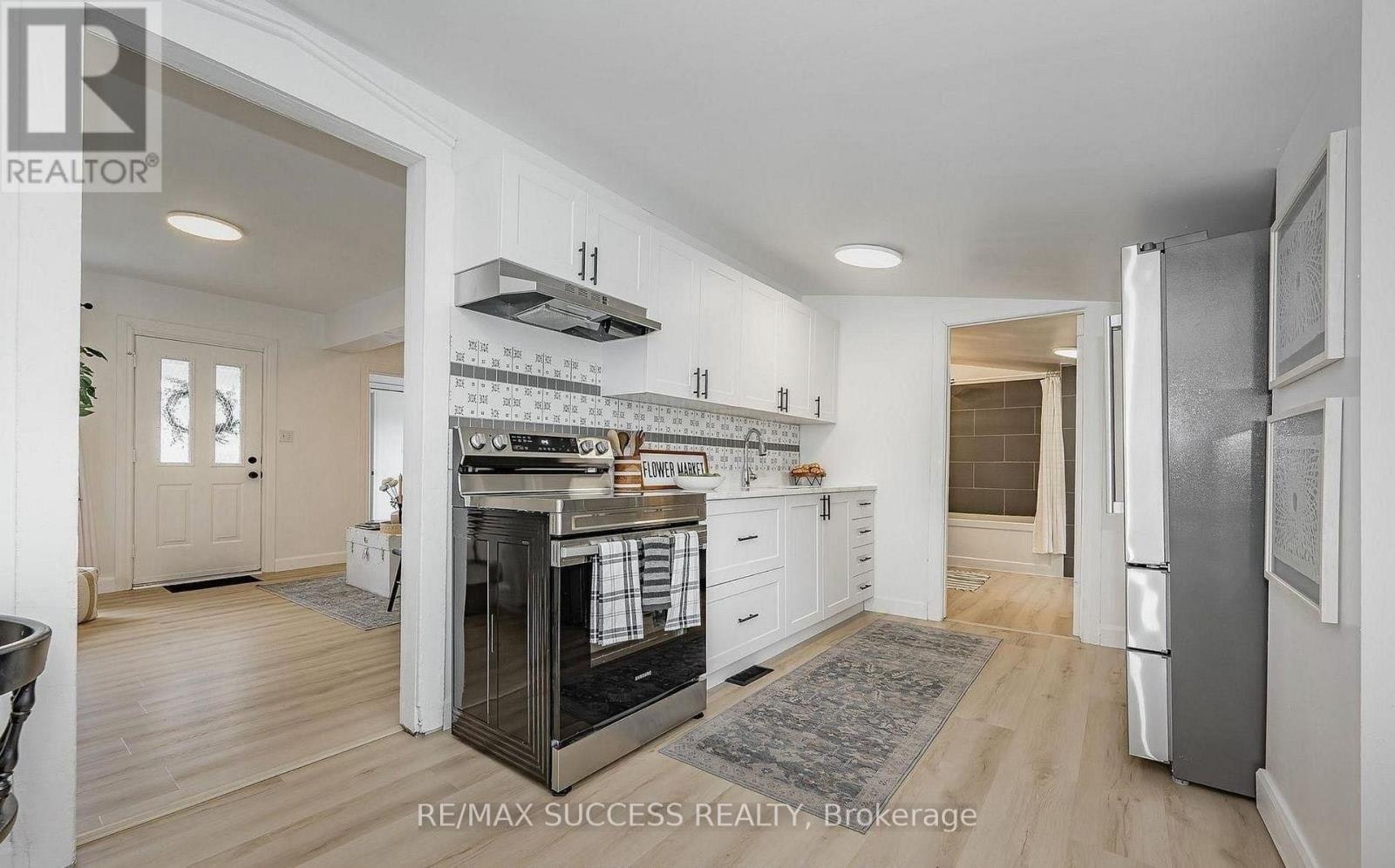 17 Dover Street, Woodstock, ON, N4S 3L7 - 11