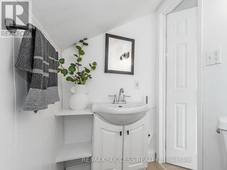 17 Dover Street, Woodstock, ON, N4S 3L7 - 25