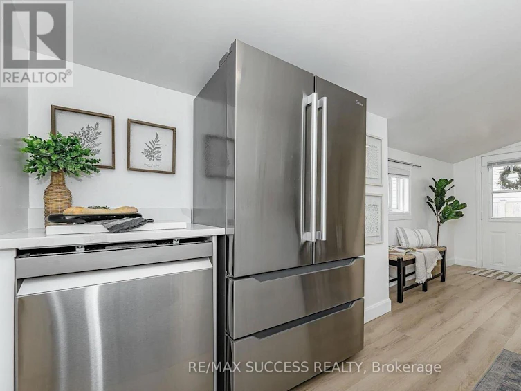 17 Dover Street, Woodstock, ON, N4S 3L7 - 12