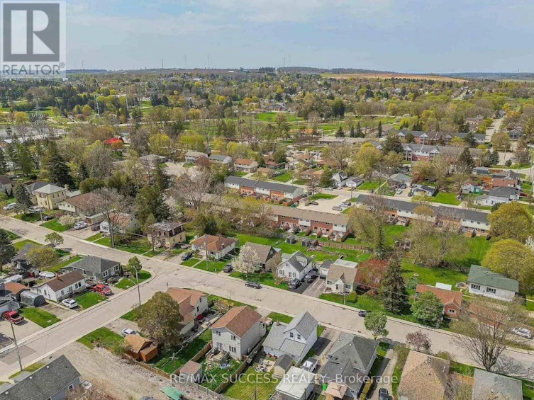 17 Dover Street, Woodstock, ON, N4S 3L7 - 34