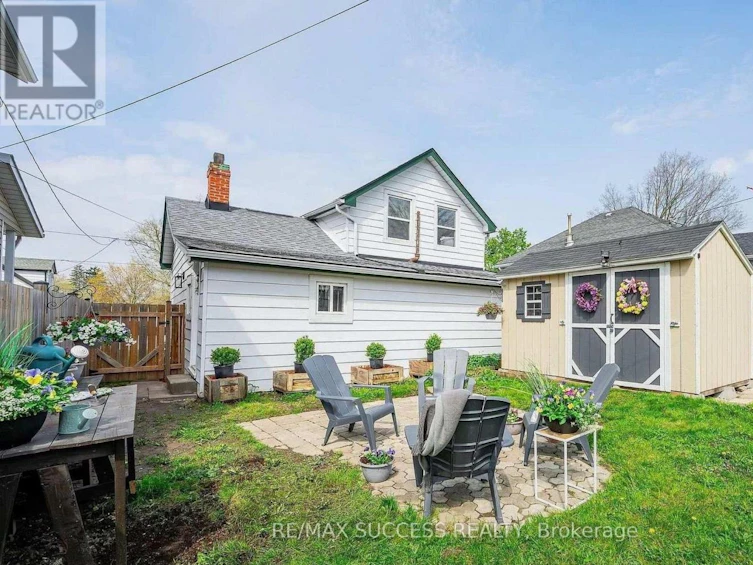 17 Dover Street, Woodstock, ON, N4S 3L7 - 28