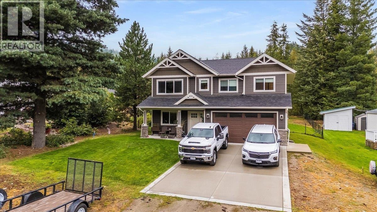 1065 Lower China Creek Road, Castlegar, BC, V0G 1G0