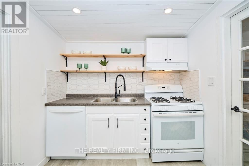 365 Elmwood Avenue, Fort Erie, ON, L0S 1B0 - 7