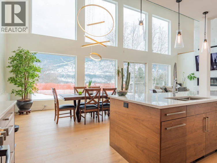 3429 8th Avenue, Castlegar, BC, V1N 4L1 - 11