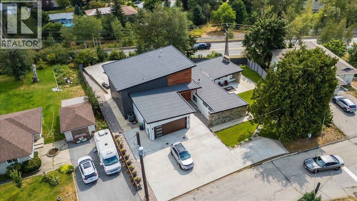 3429 8th Avenue, Castlegar, BC, V1N 4L1 - 77