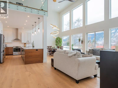3429 8th Avenue - 5