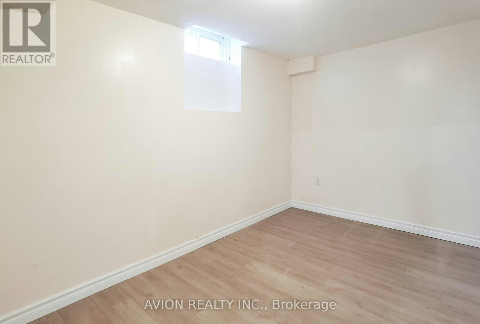 BSMT-55 Central Park Drive, Markham, ON, L3P 7E4 - 9