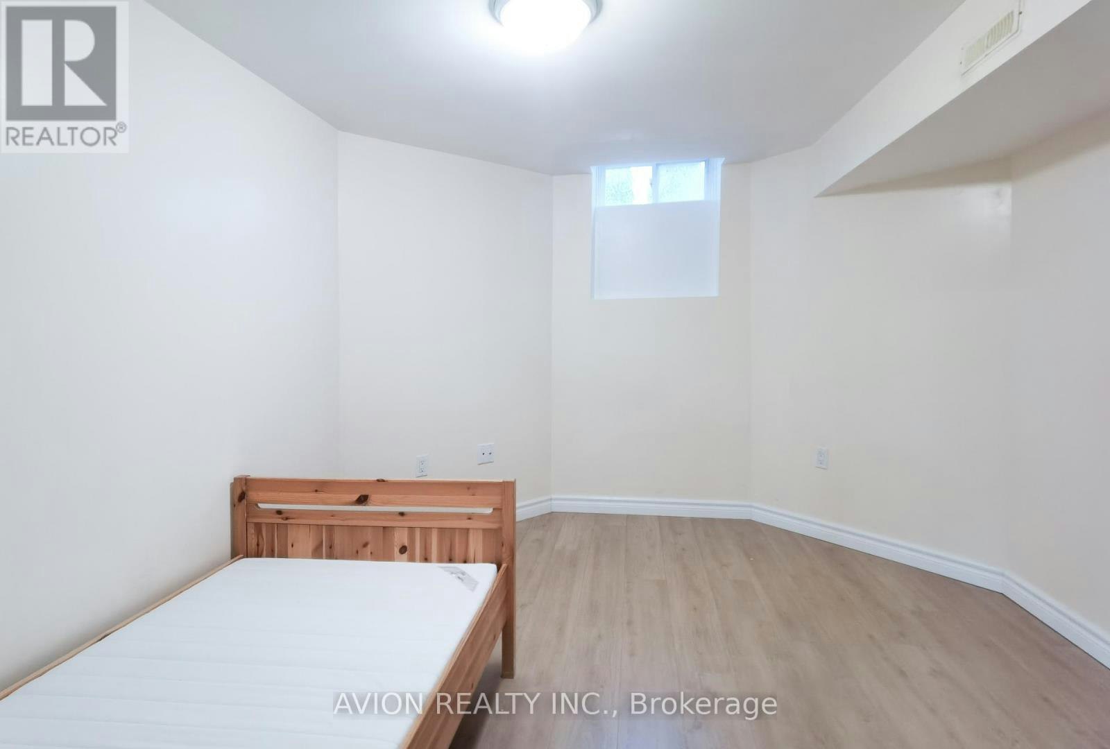 BSMT-55 Central Park Drive, Markham, ON, L3P 7E4 - 8