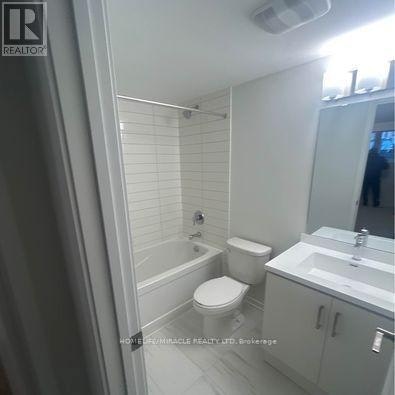 81-39 Honeycrisp Crescent, Vaughan, ON, L4K 0N6 - 11