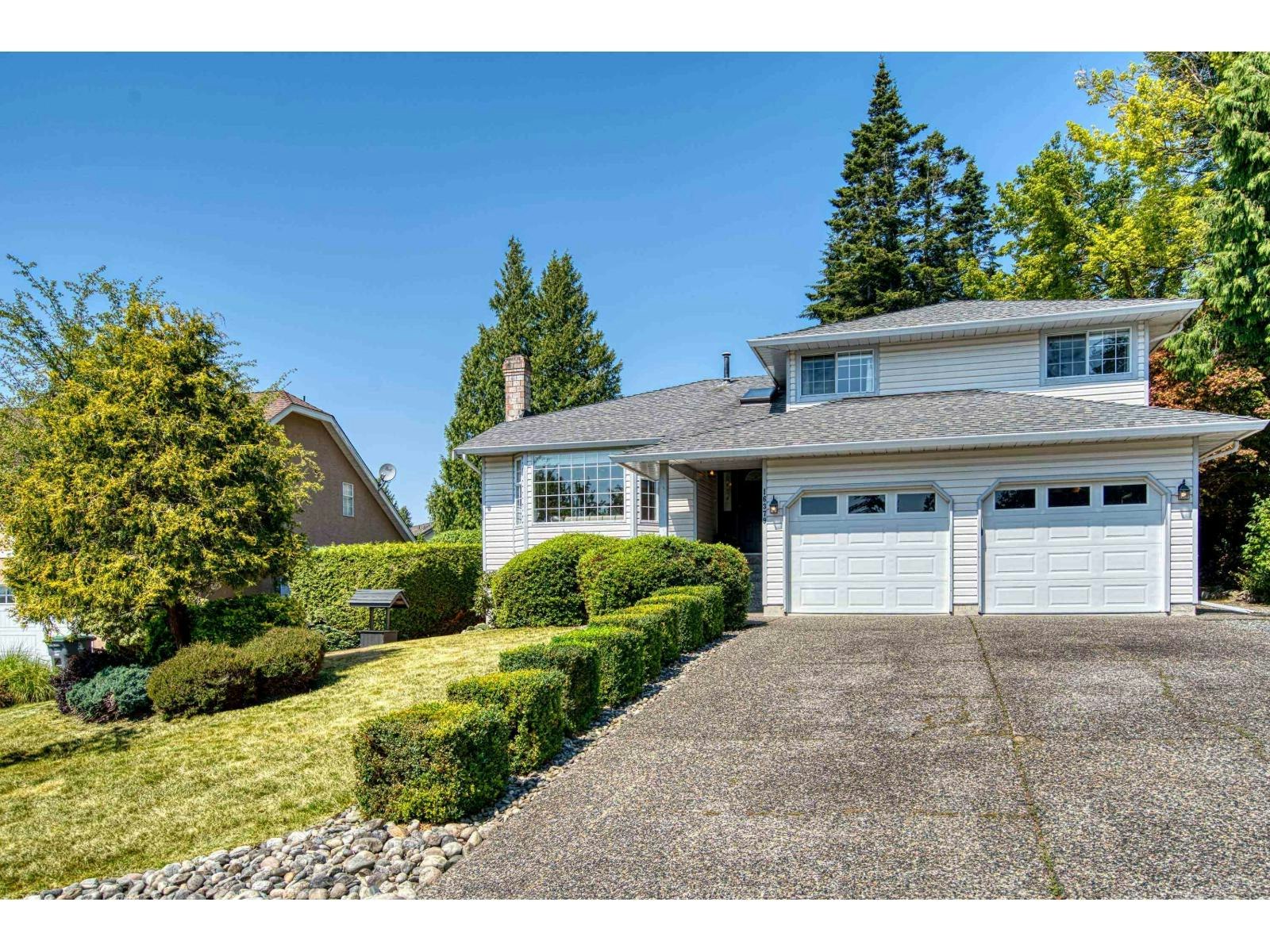 16379 9 Avenue, Surrey, BC, V4A 9B5