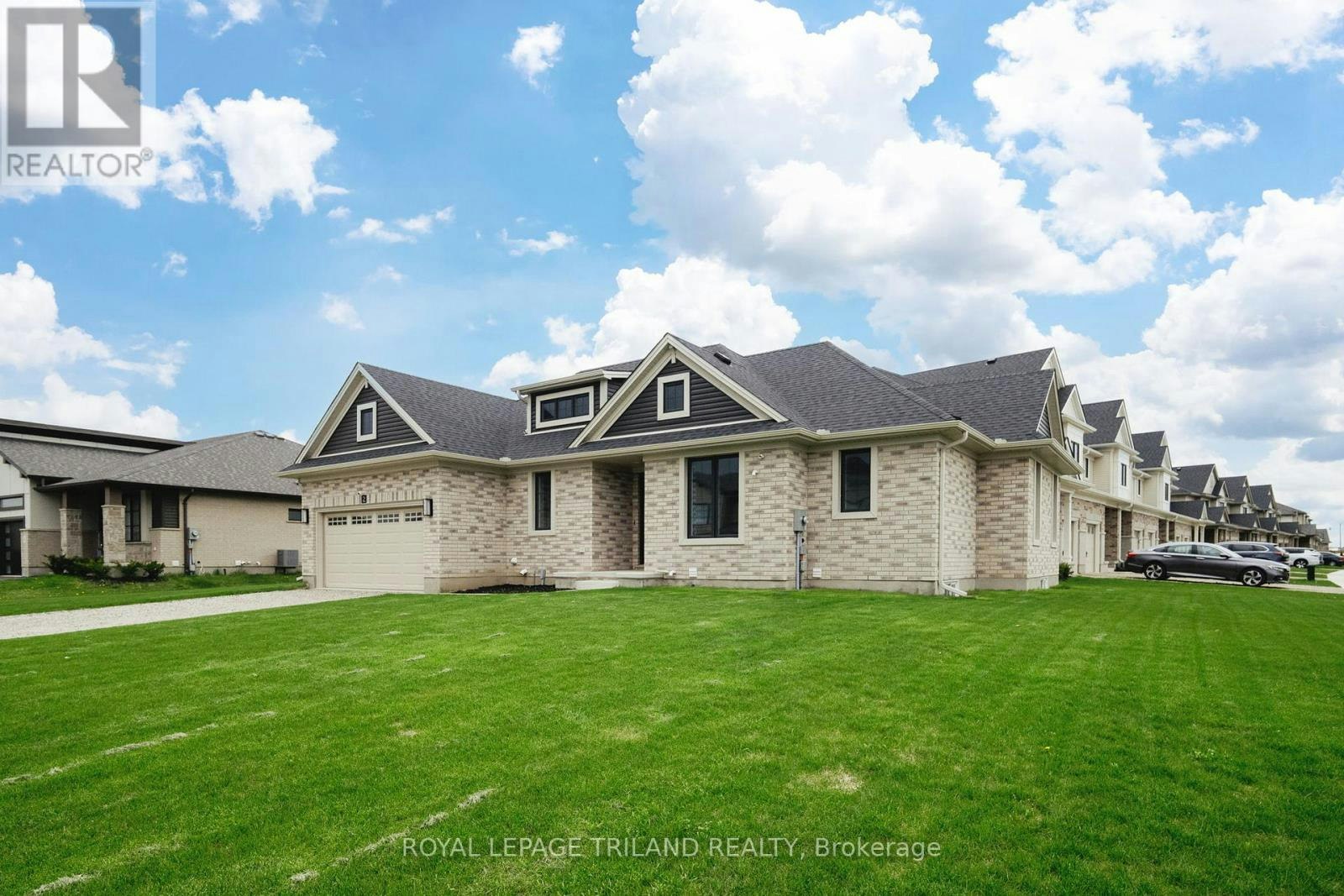 2 Evylean Court, St. Thomas, ON, N5R 0P6