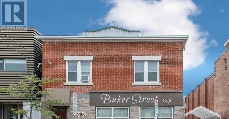 383 Richmond Road, Ottawa, ON, K2A 0E7