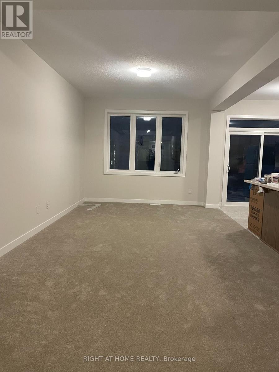 618 Allied Mews E, Ottawa, ON, K2S 3A2 - 2