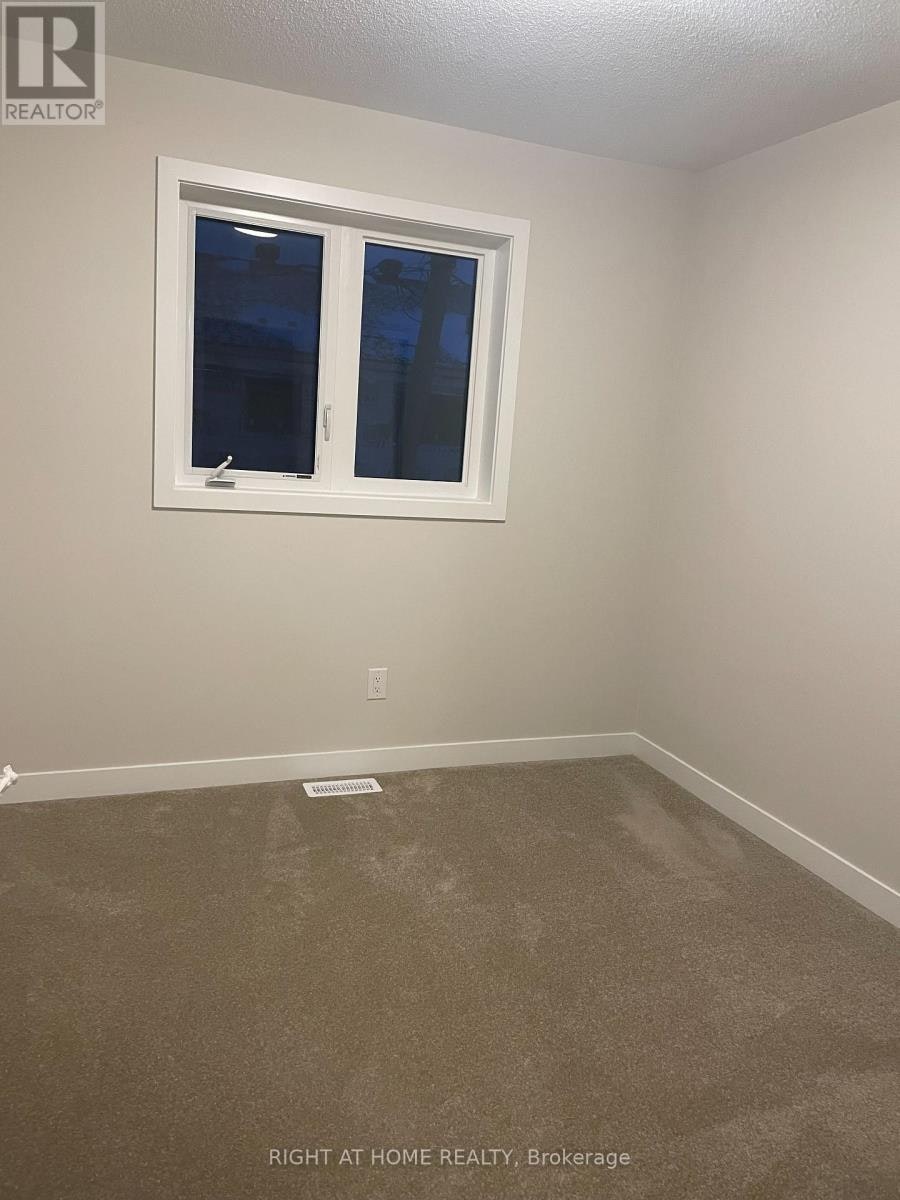 618 Allied Mews E, Ottawa, ON, K2S 3A2 - 6
