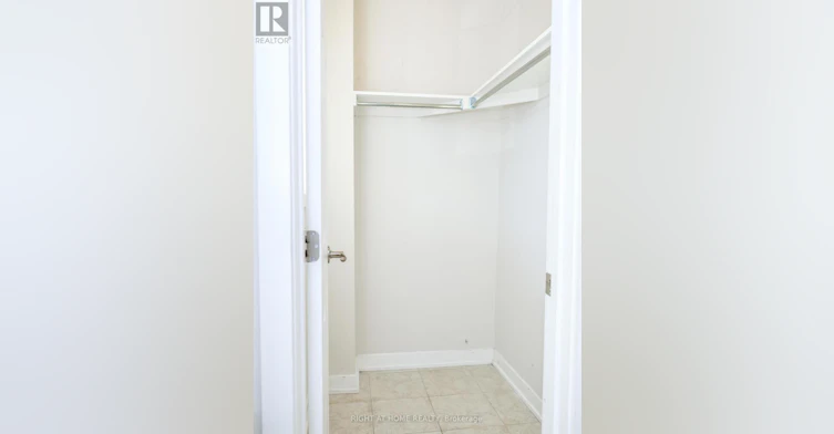 618 Allied Mews E, Ottawa, ON, K2S 3A2 - 3