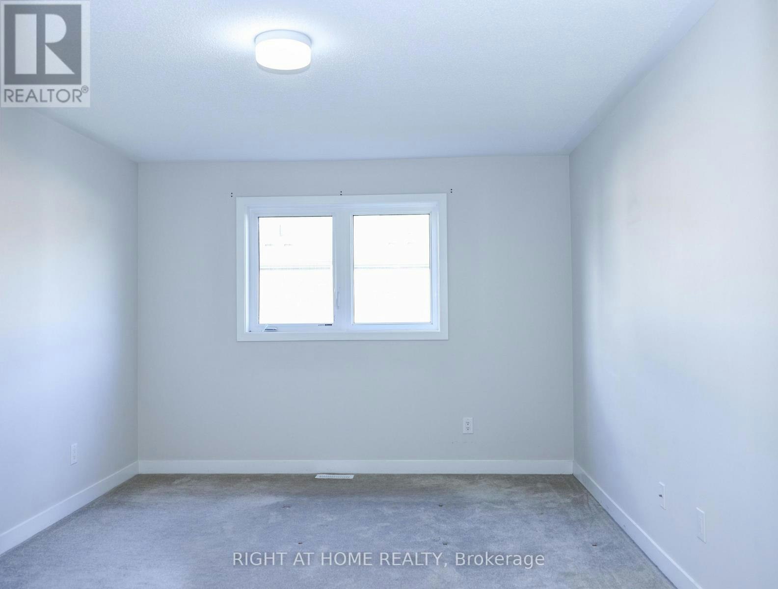 618 Allied Mews E, Ottawa, ON, K2S 3A2 - 13