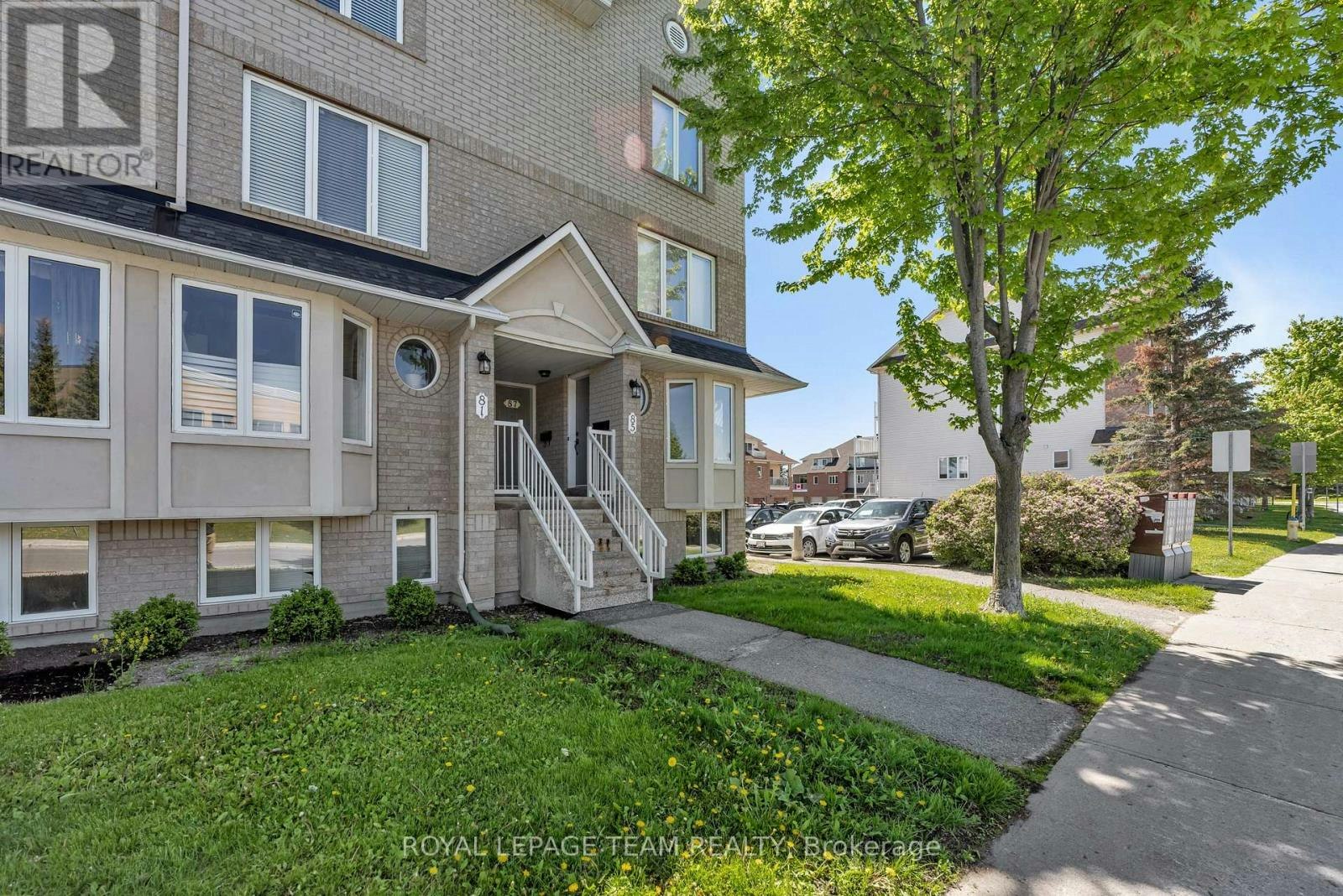 85 Cresthaven Drive, Ottawa, ON, K2G 6T9