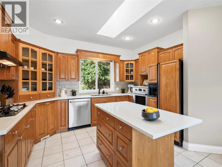 2459 Marine Place, Blind Bay, BC, V0E 1H1 - 12