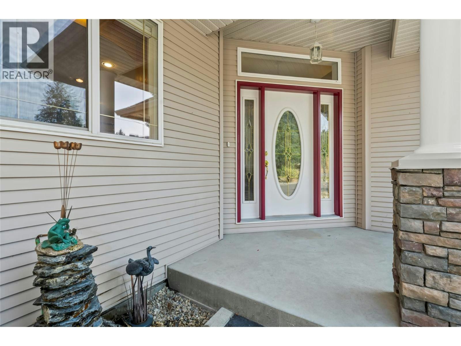 2459 Marine Place, Blind Bay, BC, V0E 1H1 - 6