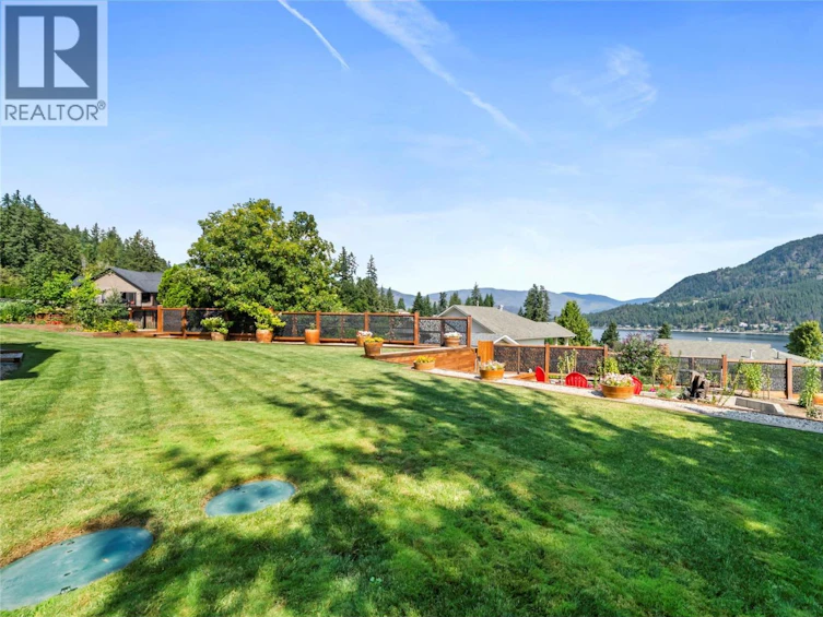 2459 Marine Place, Blind Bay, BC, V0E 1H1 - 86