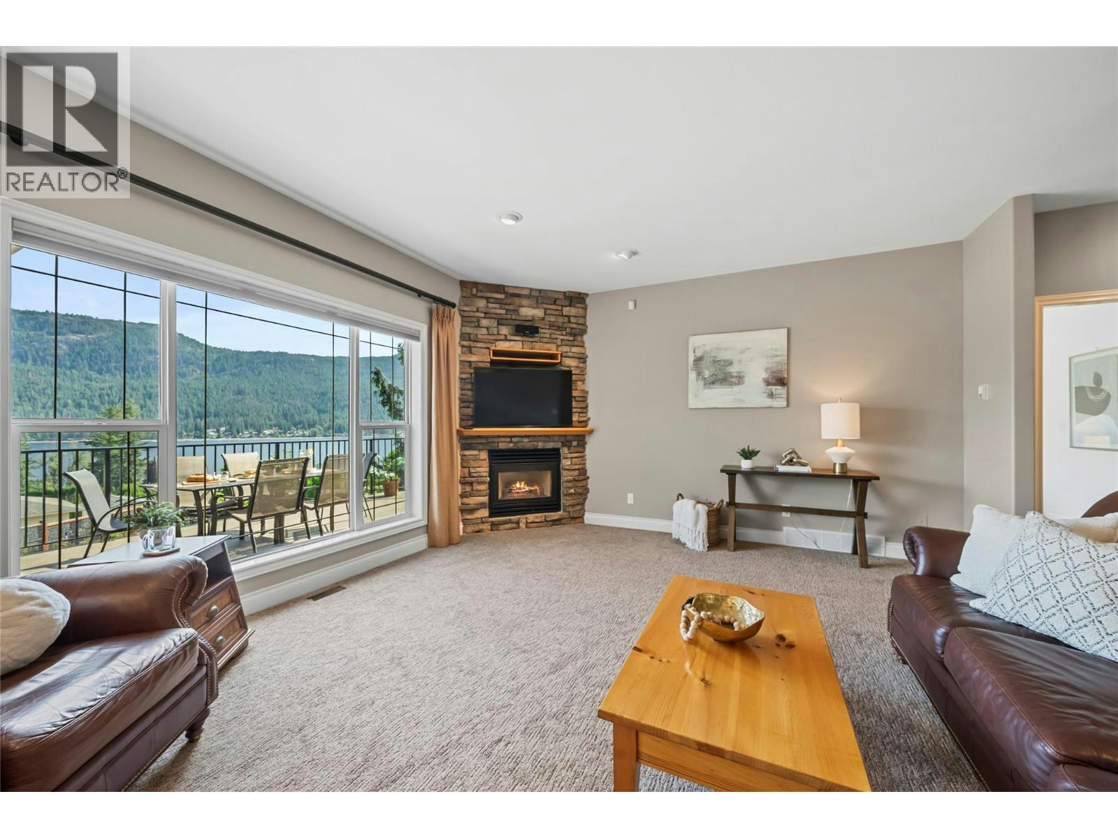 2459 Marine Place, Blind Bay, BC, V0E 1H1 - 8
