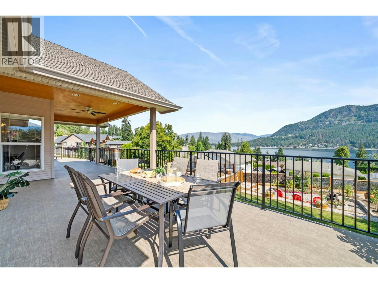 2459 Marine Place, Blind Bay, BC, V0E 1H1 - 20