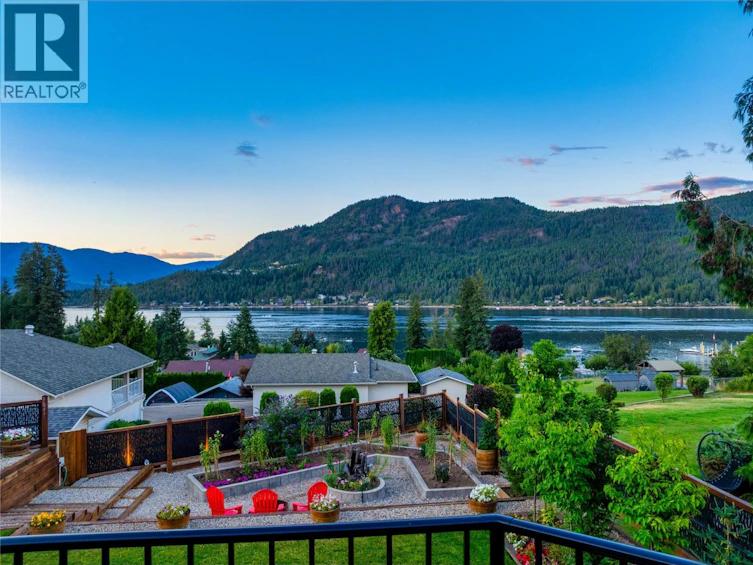 2459 Marine Place, Blind Bay, BC, V0E 1H1 - 21