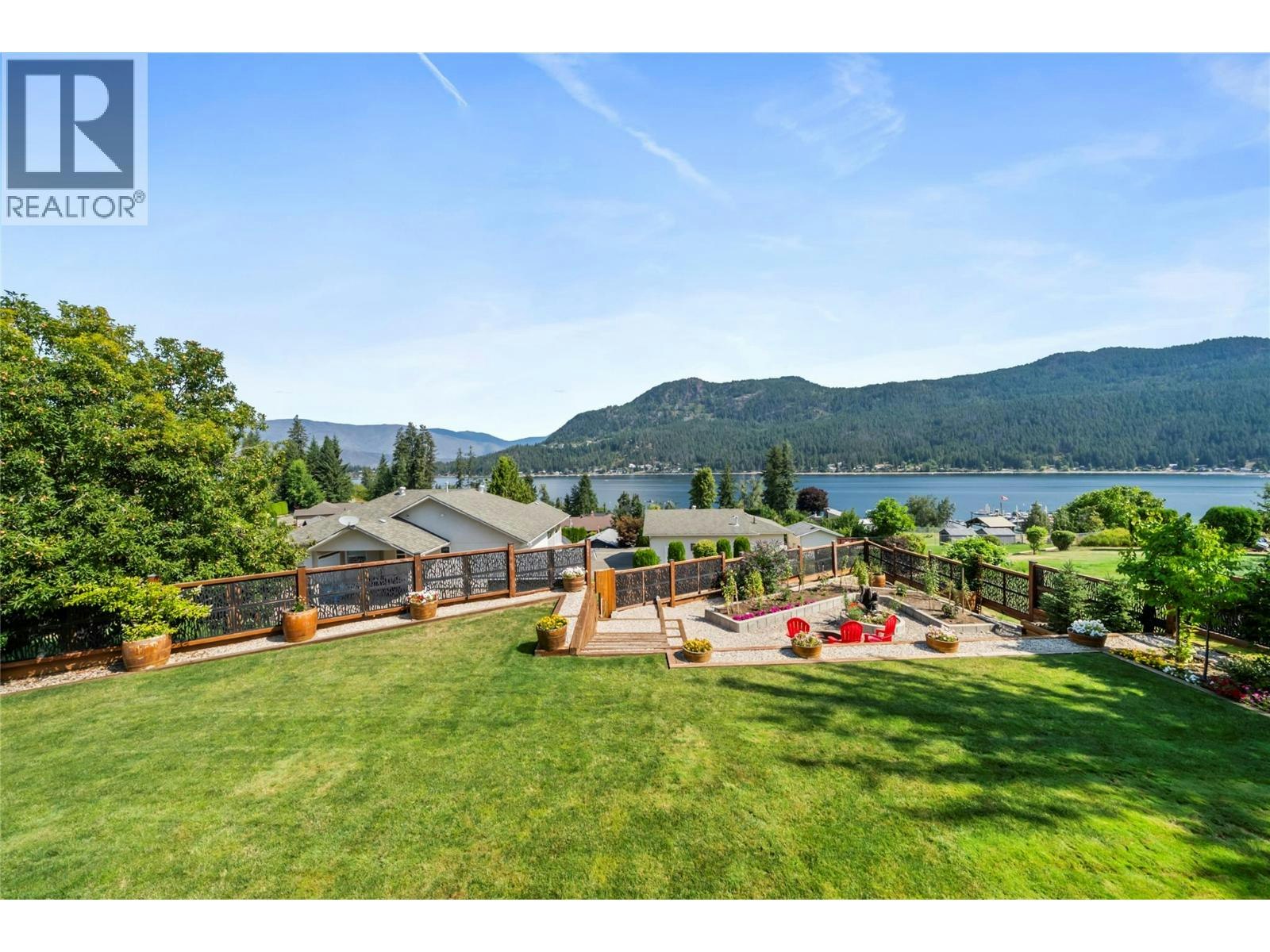 2459 Marine Place, Blind Bay, BC, V0E 1H1 - 28